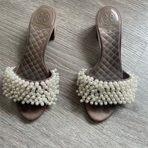 Tatiana Pearlescent Slide Mule. Size 6